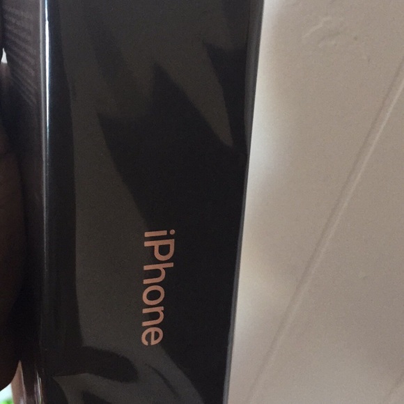 iPhone 11 pro max Gold 512GB - Picture 1 of 8